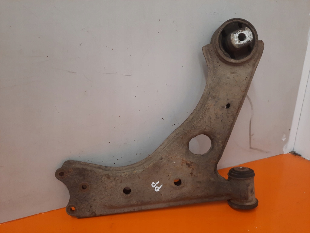 фото №1, Fiat grande punto iii 05-10 рычаг перед правый 199a2000