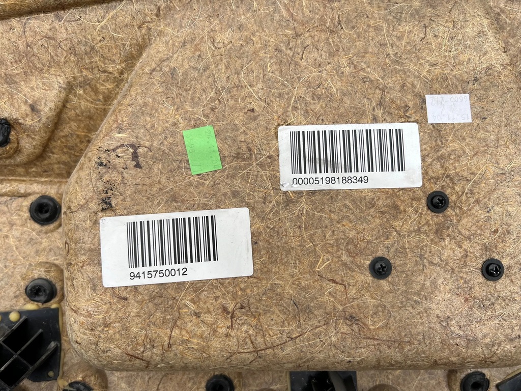 фото №8, Bmw x3 e83 prelci обшивка двері правий задня матеріал