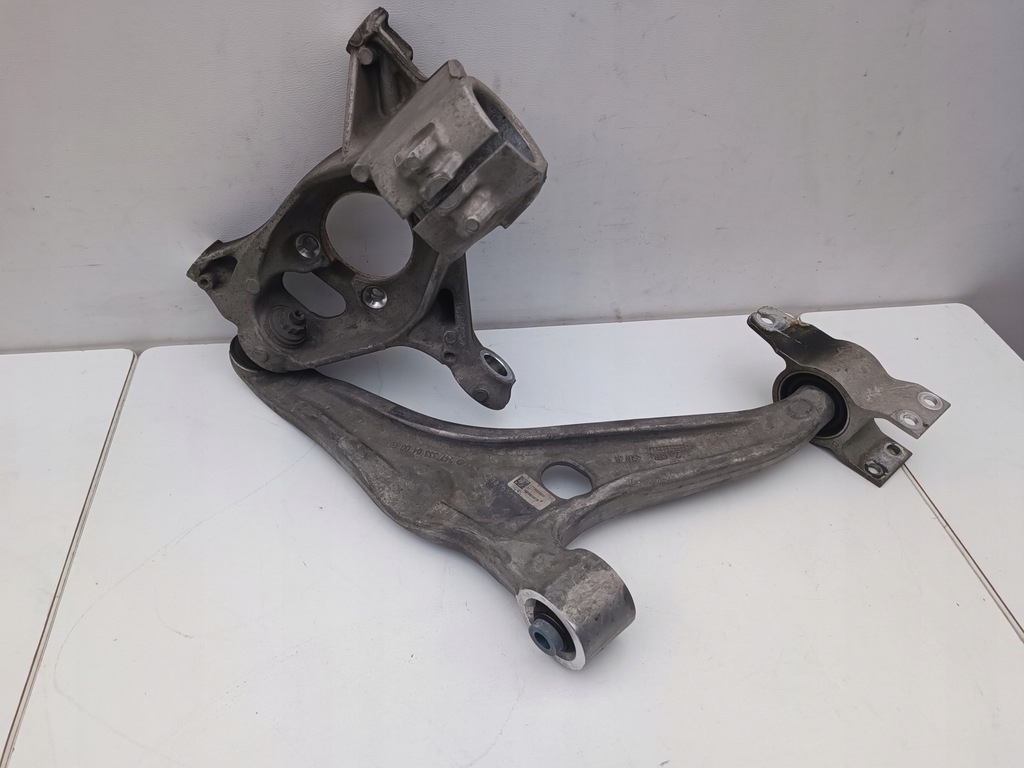 фото №5, Поворотний кулак важіль перед права w177 35 amg a1771800