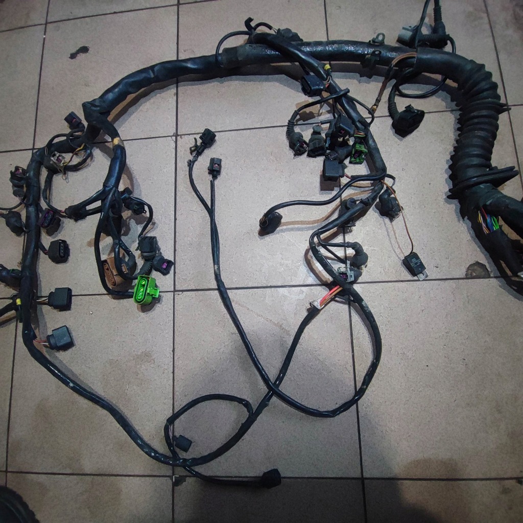 фото №5, Жгут двигателя audi a6 c5 4.2 v8 asg