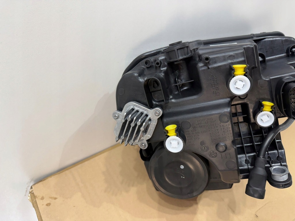 фото №12, Skoda karoq lift 57b лампа левая перед передняя nowa oryg 57b941009