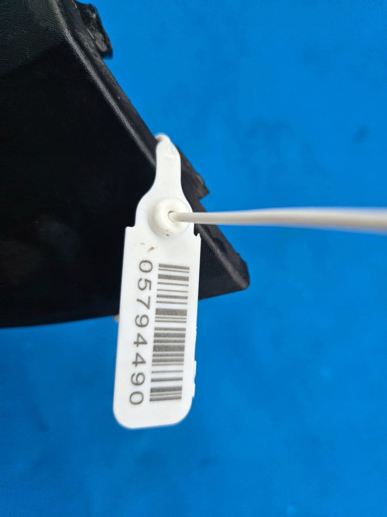 Накладка молдинг крыла заднего задний  правая mini f56 f57 f55 7300822 Киев