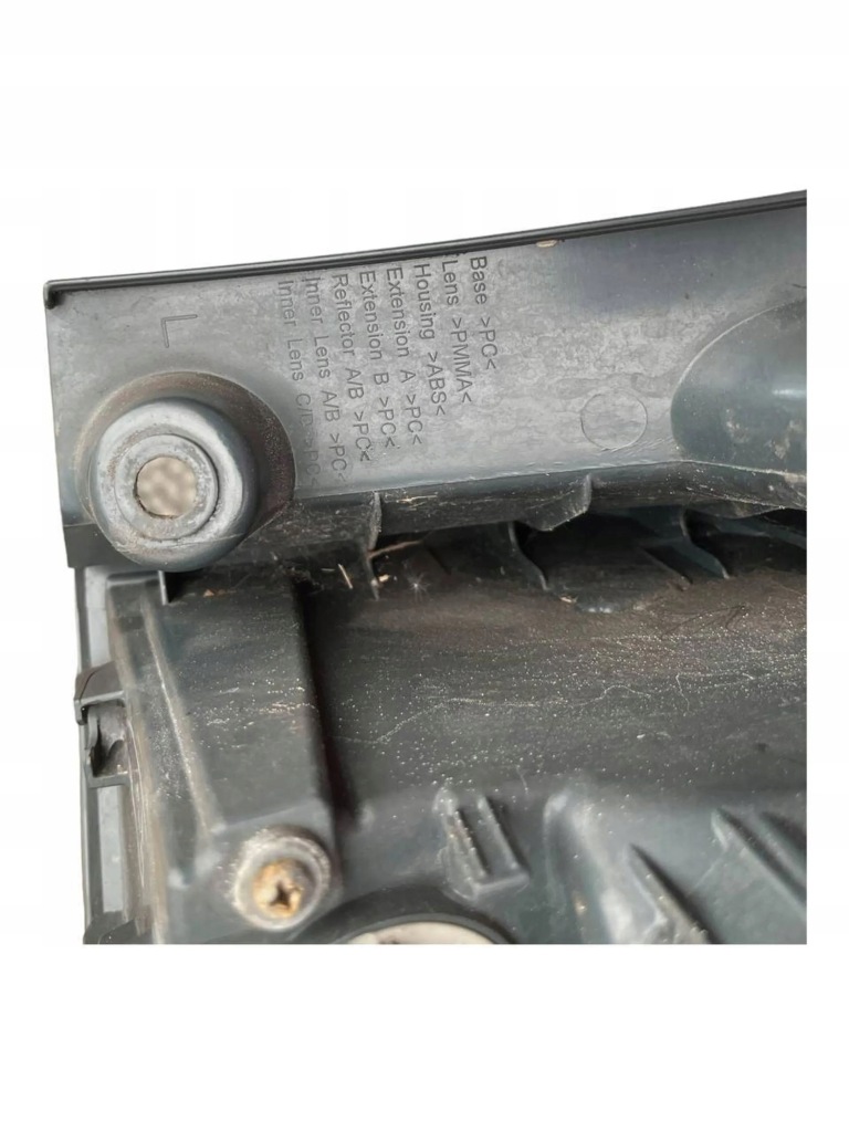 Лампа задня toyota auris e180 02353 Зі Шроту