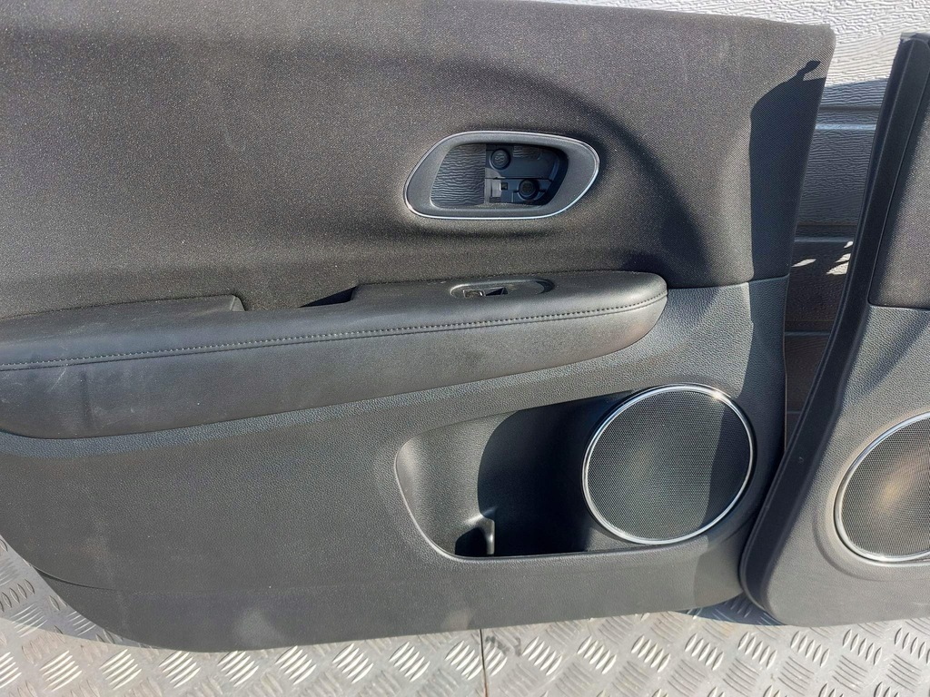 фото №5, Honda hrv обивка обшивка дверь перед задняя hr-v