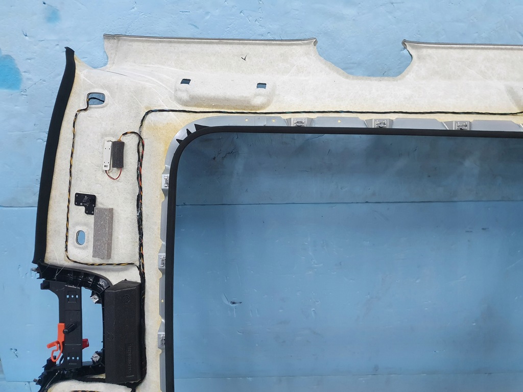 фото №7, Потолок потолок porsche taycan 9j1 оригинальная