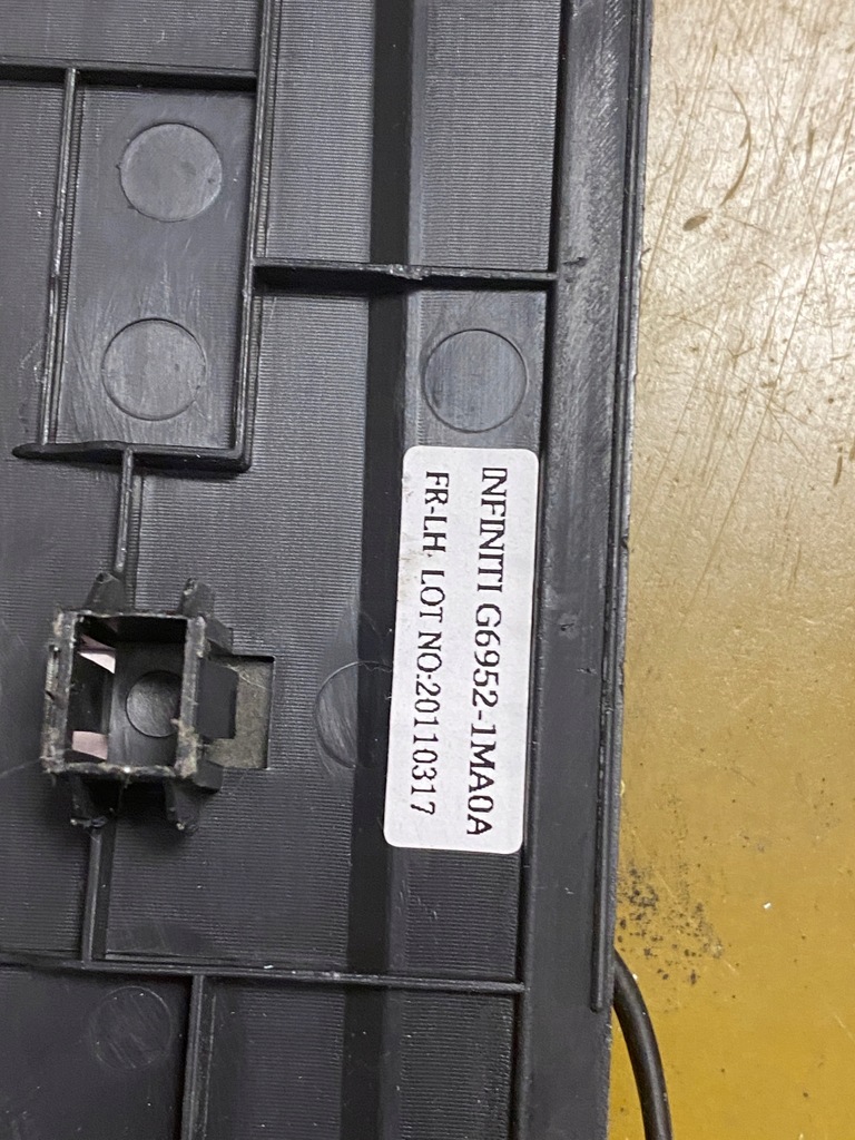 фото №4, Молдинг порог дверь led левый перед infiniti q70