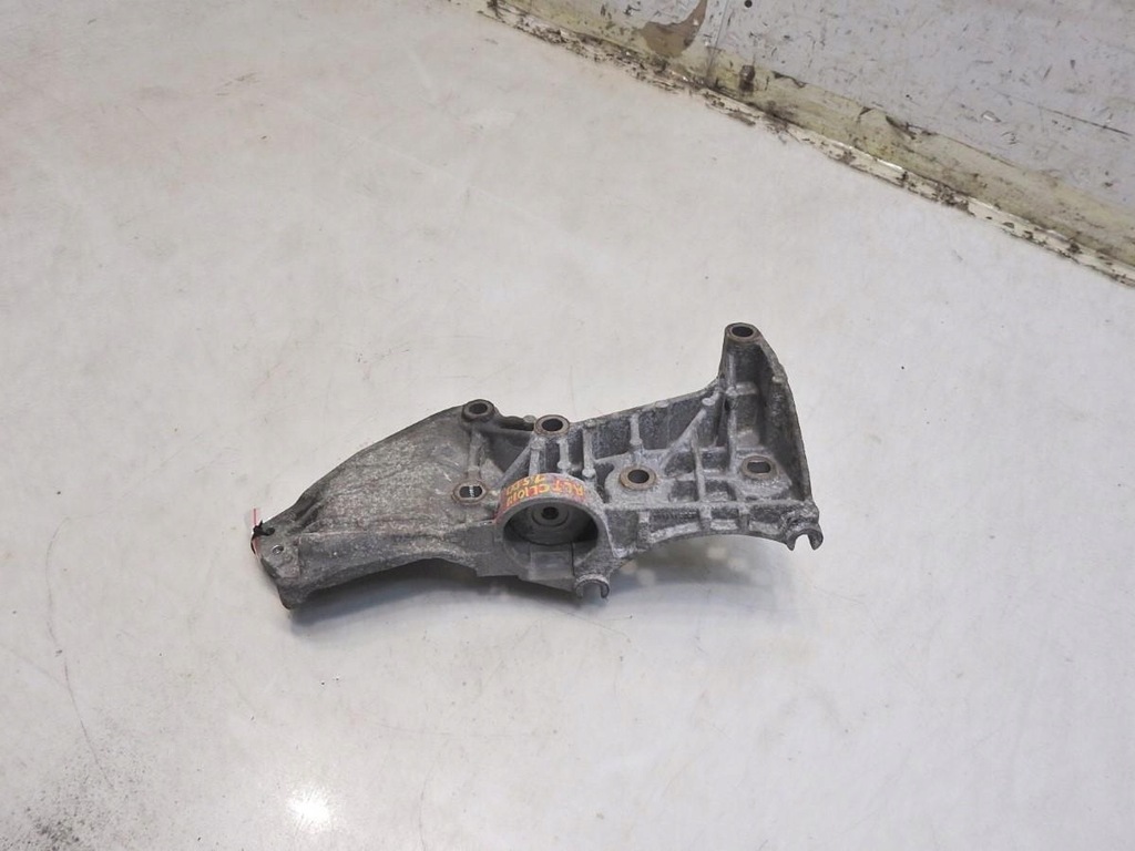 фото №6, Кронштейн основание генератора renault clio iii 1.5 dci 8200659494