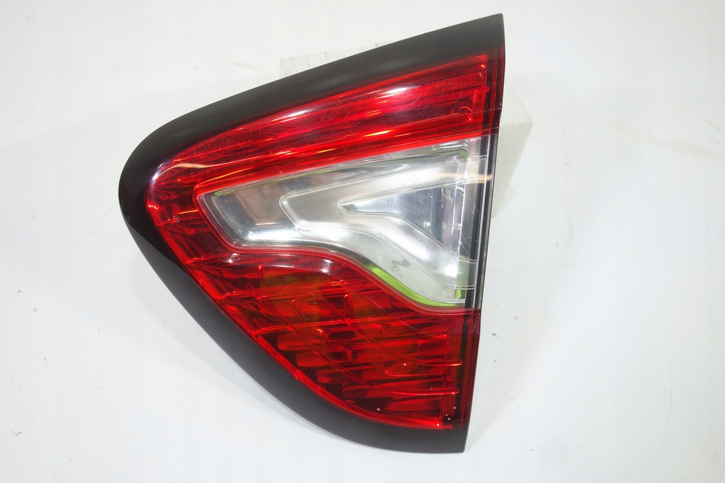 фото №1, Лампа w крышка задняя правая renault captur i 13-19