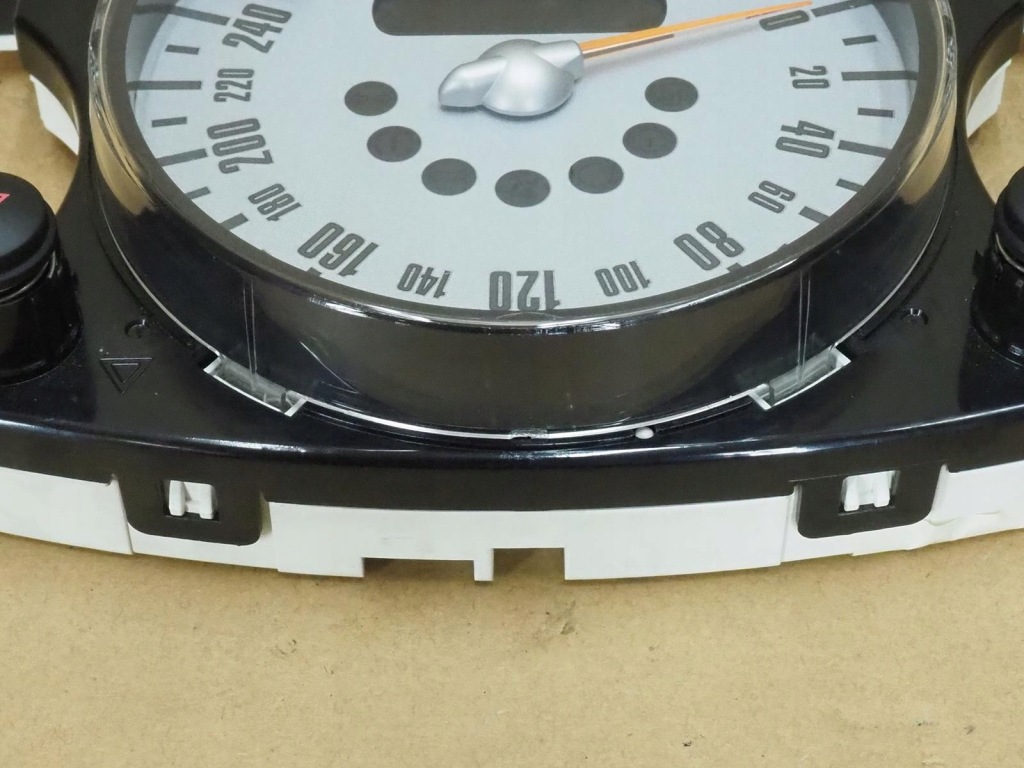 6978319 счетчик приборная панель mini cooper r50 1,6 16v 120tys km европа Недорого