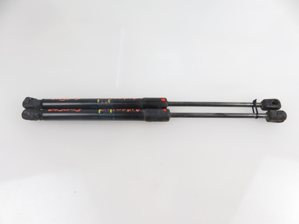 фото №1, Амортизаторы крышки mini mini clubman r55 7167442