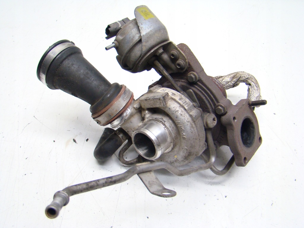 фото №1, Ford c-max mk2 focus mk3 - турбонагнетатель 2.0 tdci