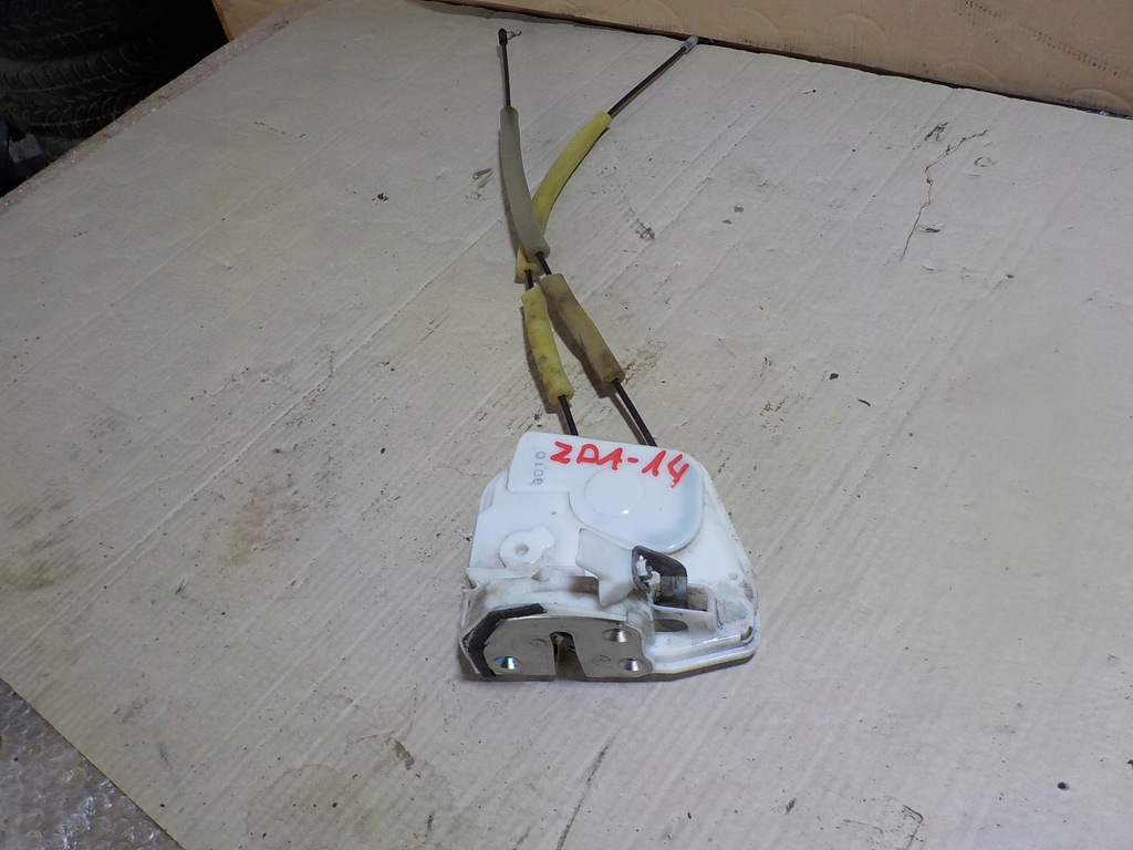 фото №1, Mazda 6 замок дверь правый перед kombi