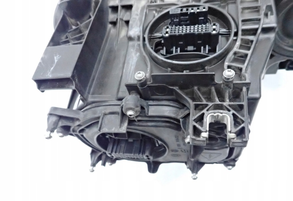 Фара правый  matrix led рестайлинг  audi a8 d4 4h0941036 Оригинал