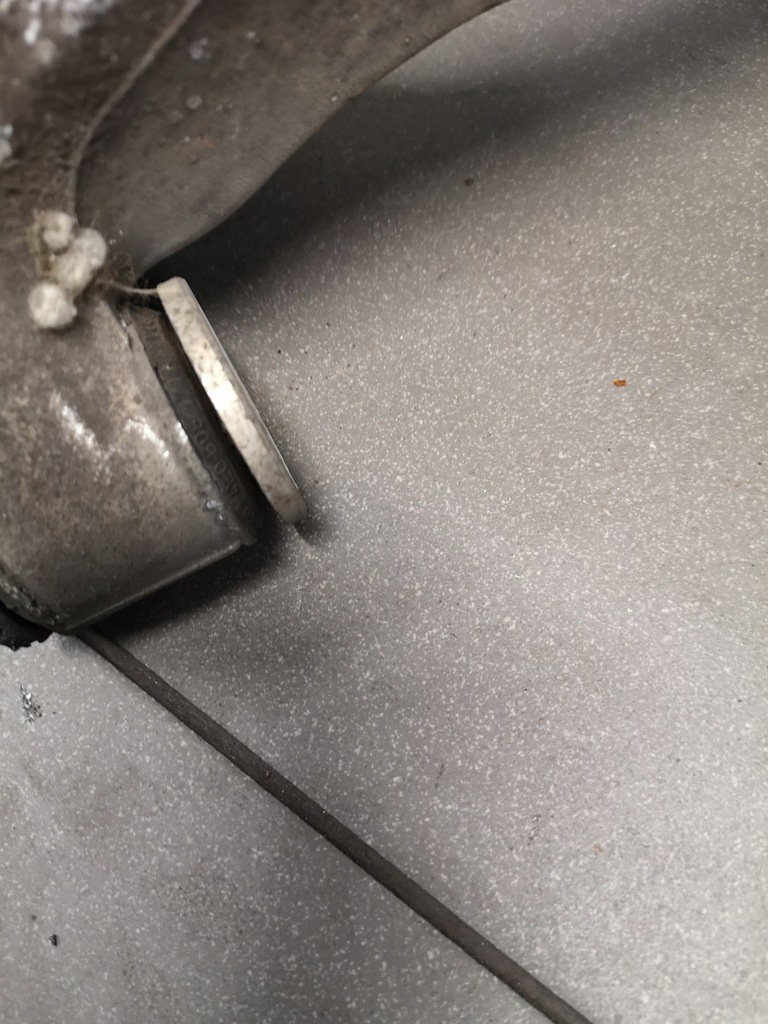 фото №6, Поворотный кулак левый задняя audi a8 d3 4.2 tdi