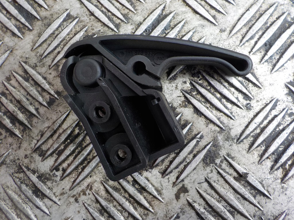 фото №5, Audi a3 8l ручка відкривання капот