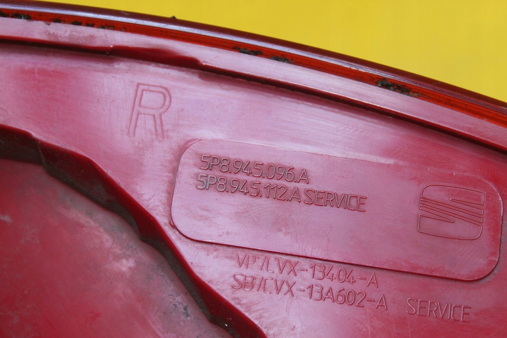фото №11, Лампа правий задня кузов seat altea xl freetrack 5p8945096a