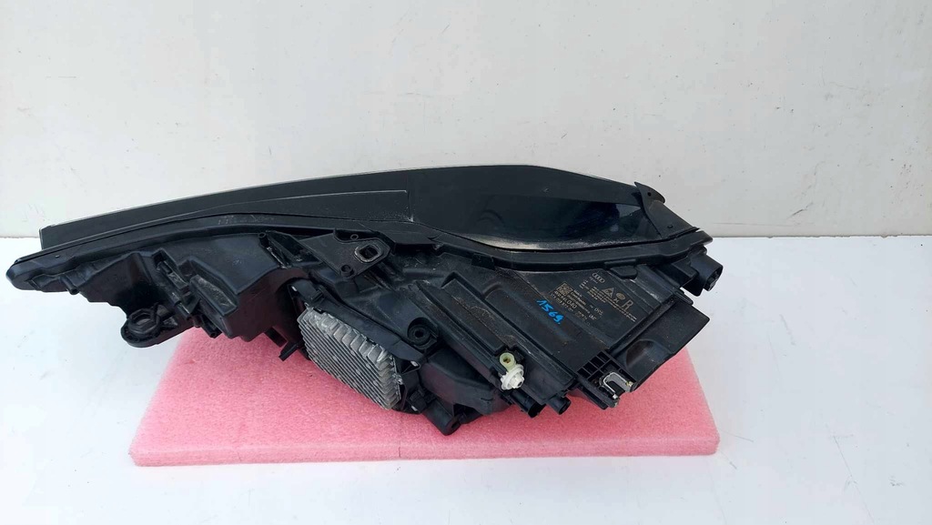 фото №9, Audi a6 c8 4k лампа права перед передня led matrix 1569