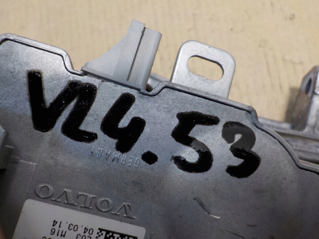 фото №8, Volvo v40 cross country 2014r 1.6d 115km колонка рулевая 31340956