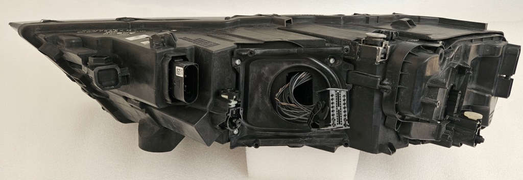 Фара правый  перед audi q7 2 4m 4m0 4m0941034 full led 2015-2019 Цена