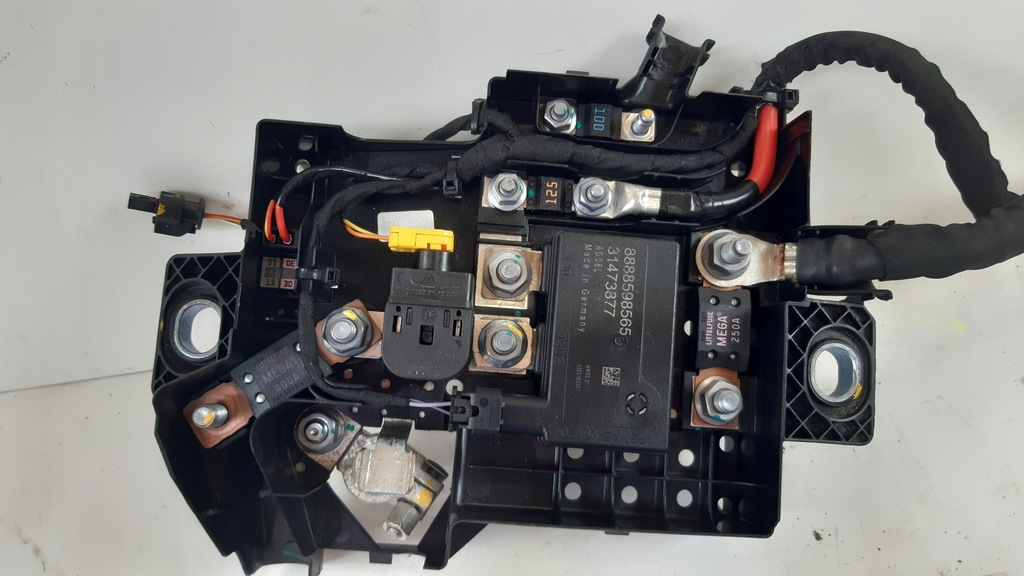 фото №5, Volvo xc40 2.0 b/z модуль аккумулятор клемма 32200334