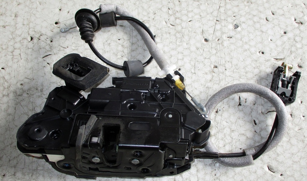 фото №11, Skoda rapid замок дверь левый правый задний передний