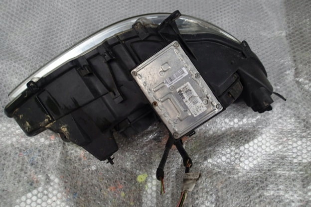 фото №7, Peugeot 607 лампа передня права ліва ксенон europa