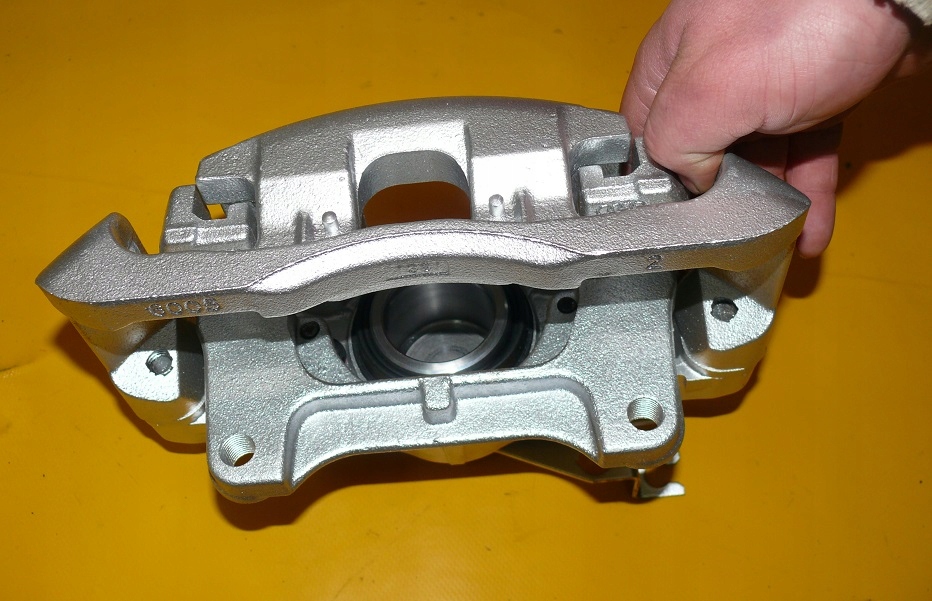 фото №6, Суппорт тормозной скоба правый перед audi a6 c5 lift 320/30mm