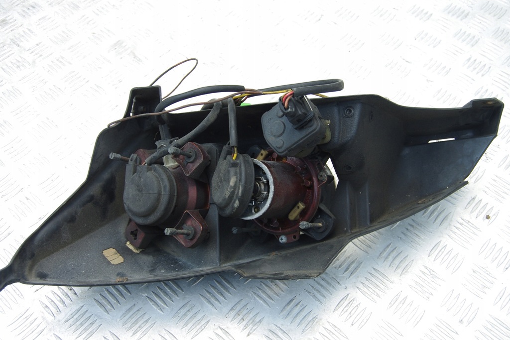 фото №14, Лампа лампы ford focus mk2 rs оригинал комплект