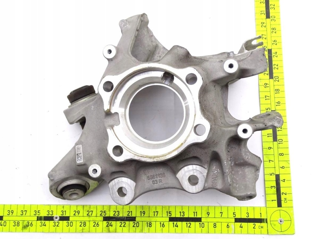 Bmw 7 g11 g12 15-22 поворотный кулак правый задний  6865662 6861136 Недорого