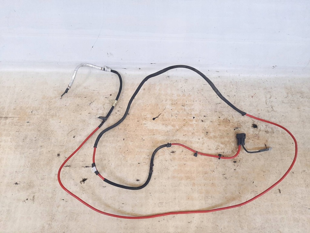 Купити Шланг плюсовий акумулятор bmw 7 g12