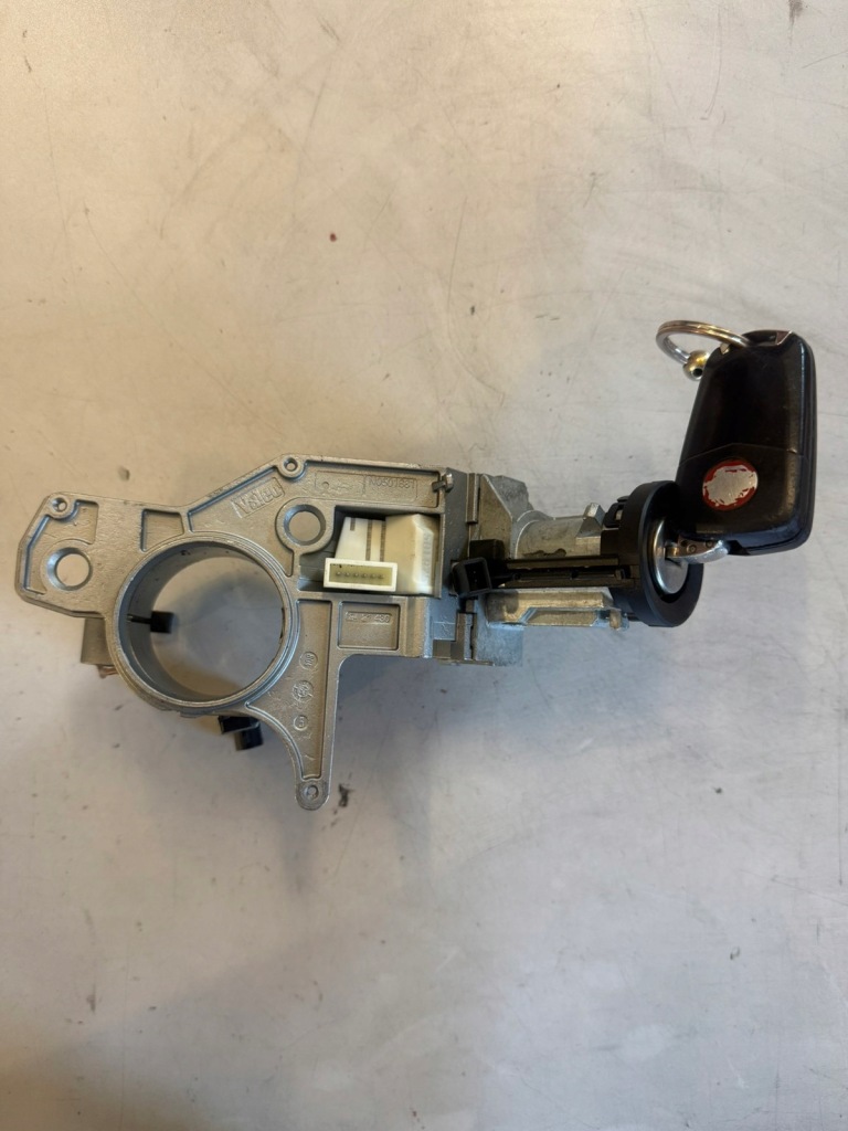 фото №1, Замок зажигания ключ opel zafira b astra iii h eu europa 2421430 100% исправна