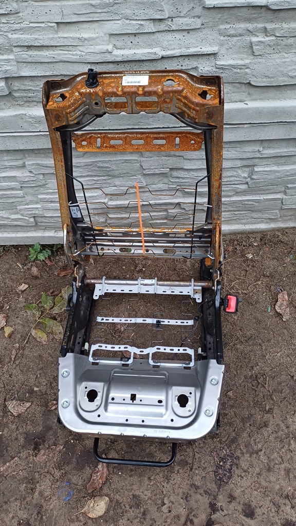 фото №1, Ford focus mk3 сидіння правий передній каркас