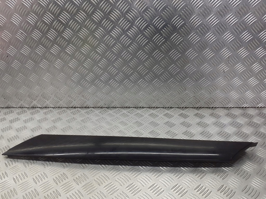 фото №1, Молдинг правая стекло лобовое skoda fabia ii 5j6853264a