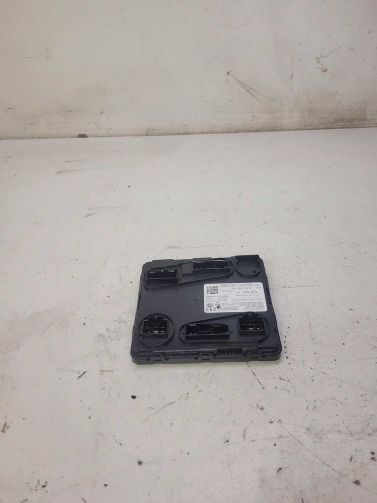 фото №1, Модуль комфорта audi a4 b9 a5 8w0907064ba легальный