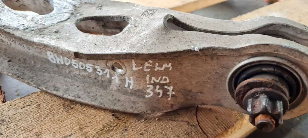 фото №12, A5 8w рычаг левый правый задняя поперечный 8w0505311h a4 b9 8w