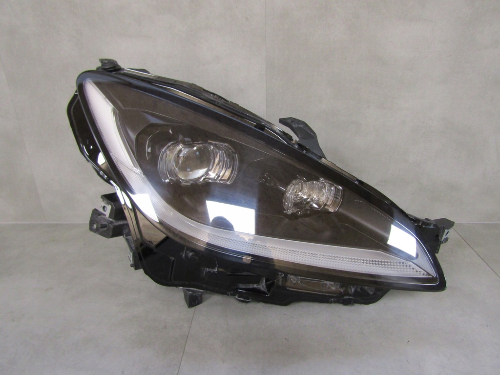 фото №1, Лампа перед toyota gt86 gr86 full led 21- rh