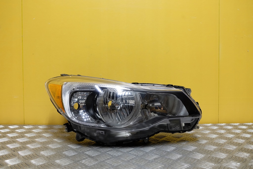 фото №1, Subaru impreza xv crosstrek 2012- фара лампа ксенон r 1h usa