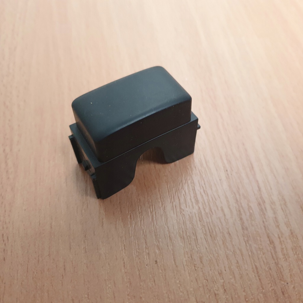 фото №15, Кнопка переключатель блокировка сидений navara d40 08r