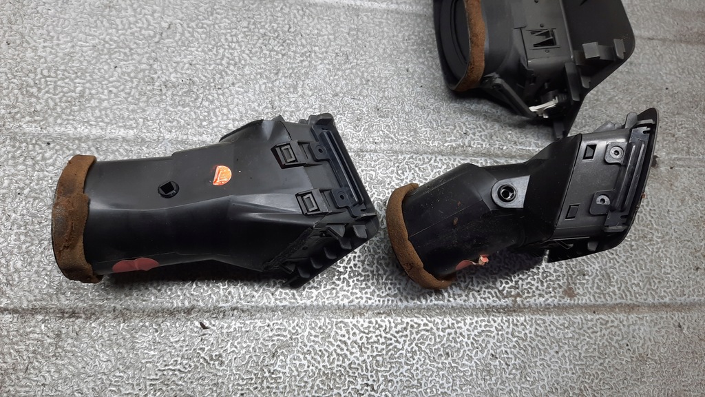 фото №10, Решётки обдув volvo s60 i комплект