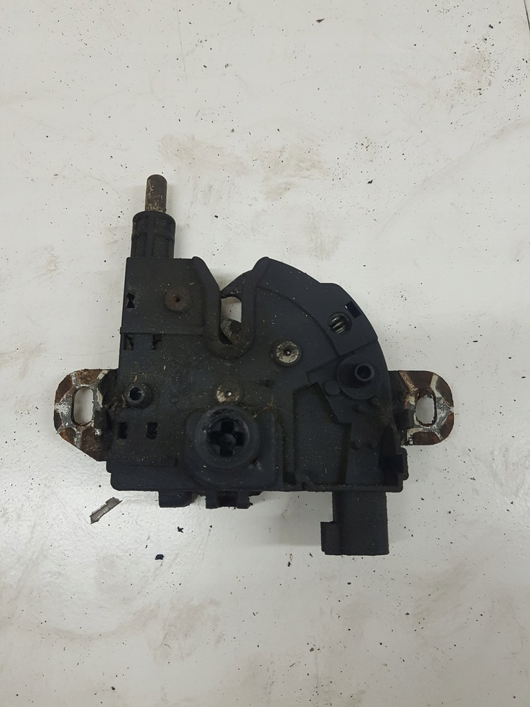 фото №1, Замок передней капот ford focus mk2 lift