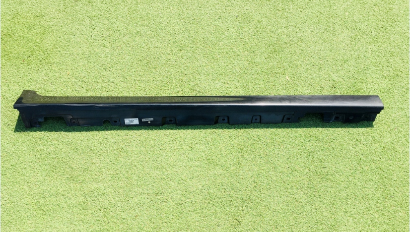 фото №1, Bmw 5 f10 f11 молдинг порог порог правый