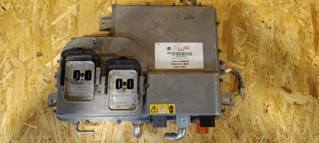 фото №1, Jaguar i-pace зарядное устройство аккумулятора аккумулятор