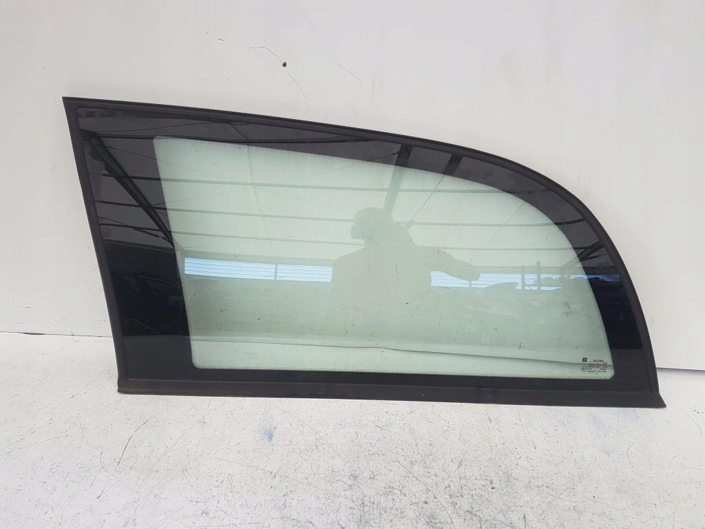 фото №1, Стекло кузовная левый задняя opel omega b