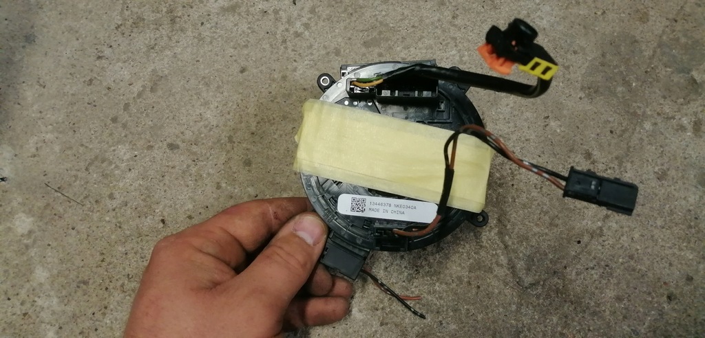 фото №1, Opel adam стрічка 13446378