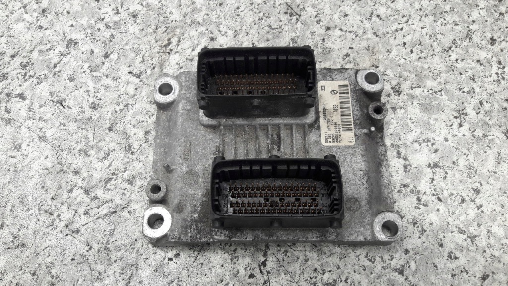 фото №1, 0261207728 бортовой компьютер alfa romeo 147 1.6 16v