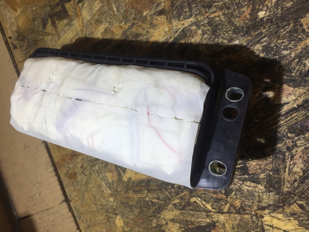 фото №1, Audi a8 d4 подушка подушка безпеки пасажира 4h0880204