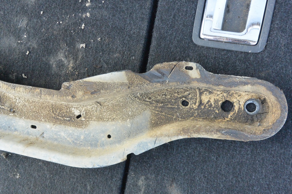 фото №6, Кронштейн балка кронштейн усиление dacia renault duster ii