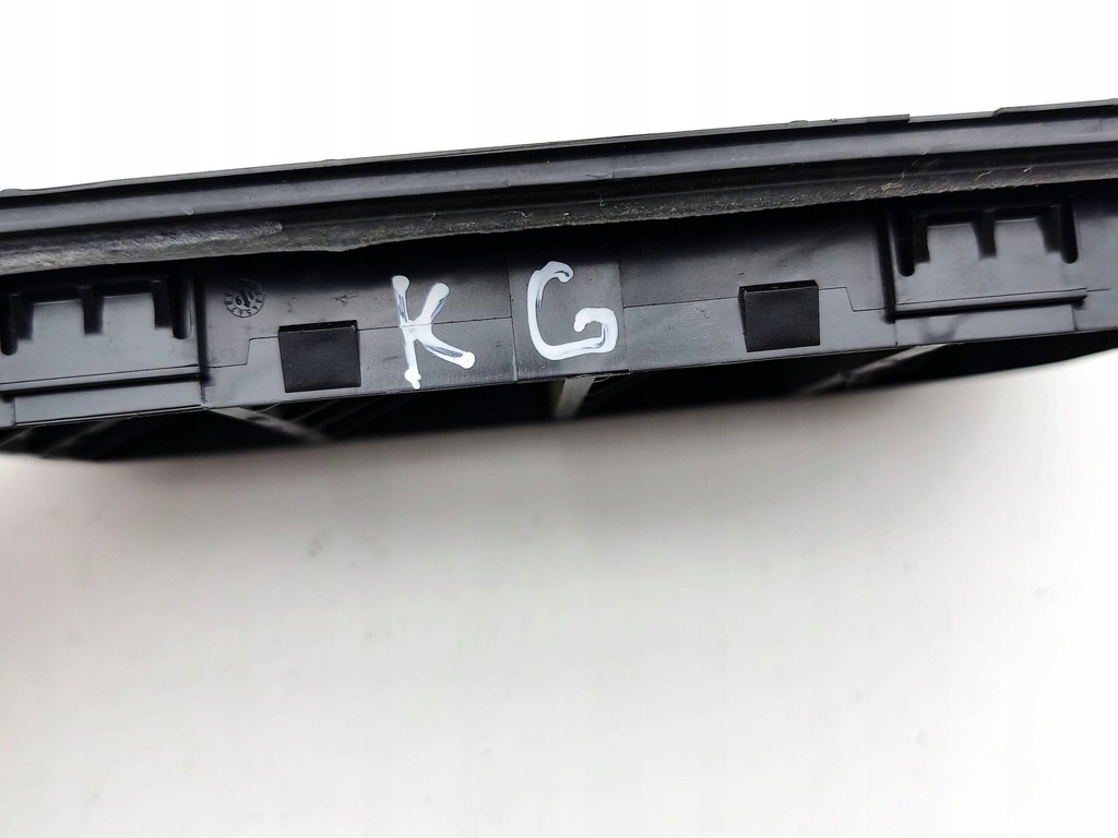 фото №5, Audi q3 f3 решётка вентиляционная 2019 7n0819465e