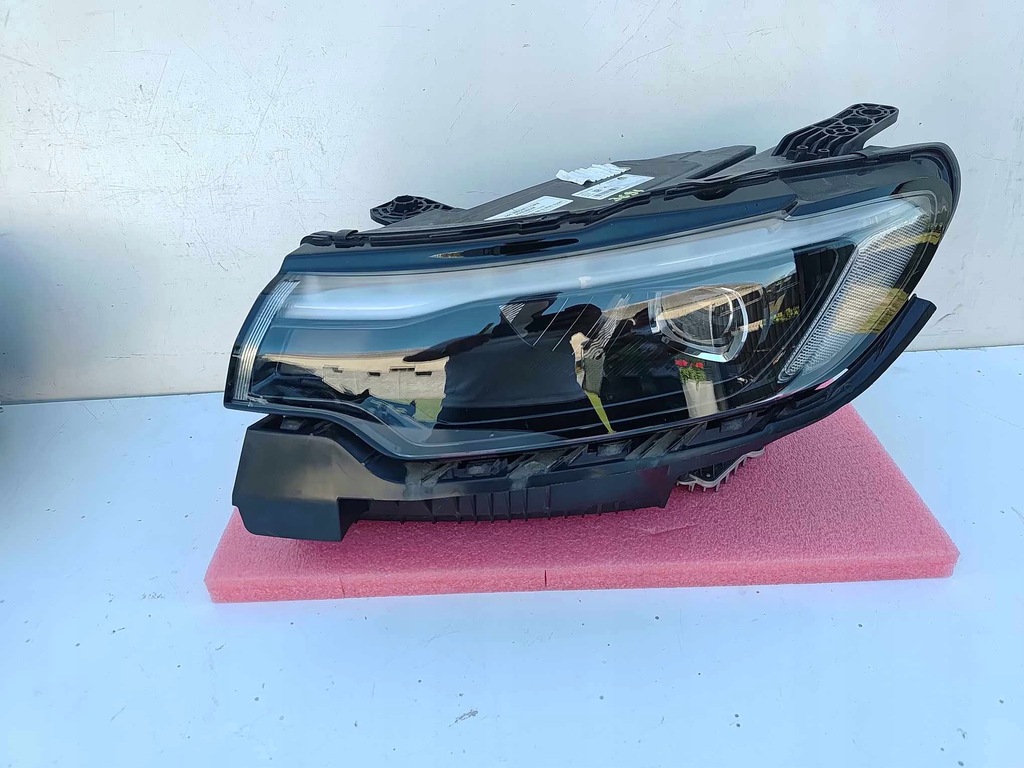 фото №1, Jeep compass ii lift 20- лампа левая перед передняя performacne led 3694