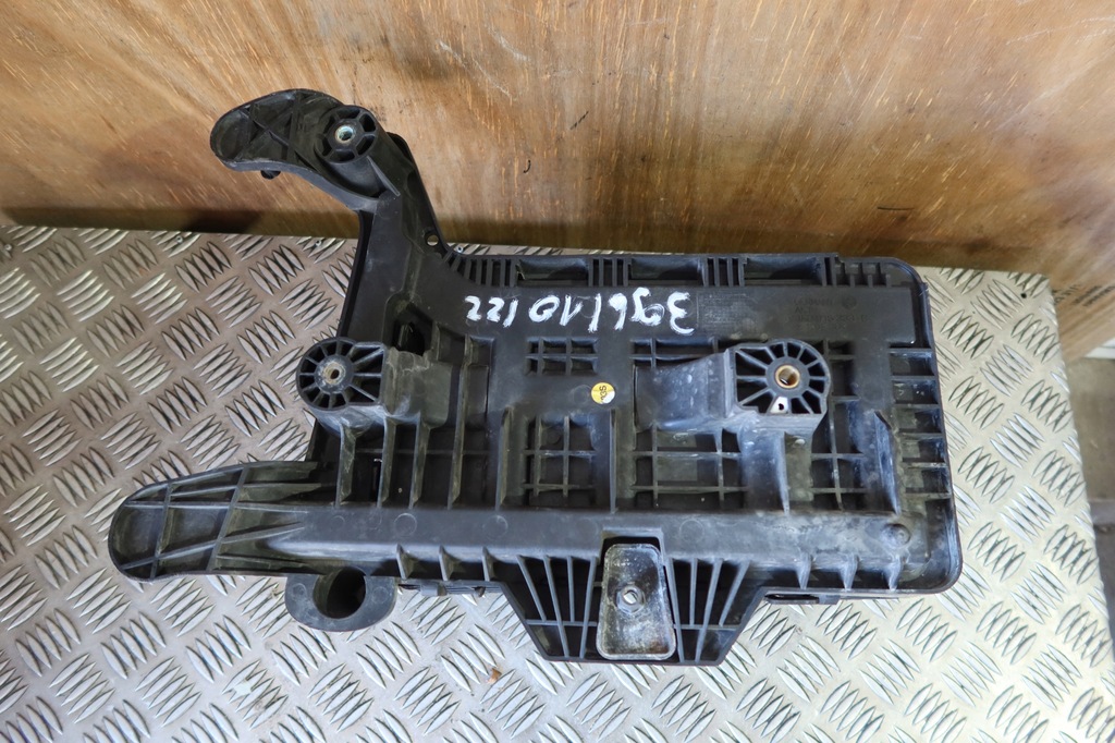 фото №10, Корпус акумулятор audi a3 vw 1k091533b